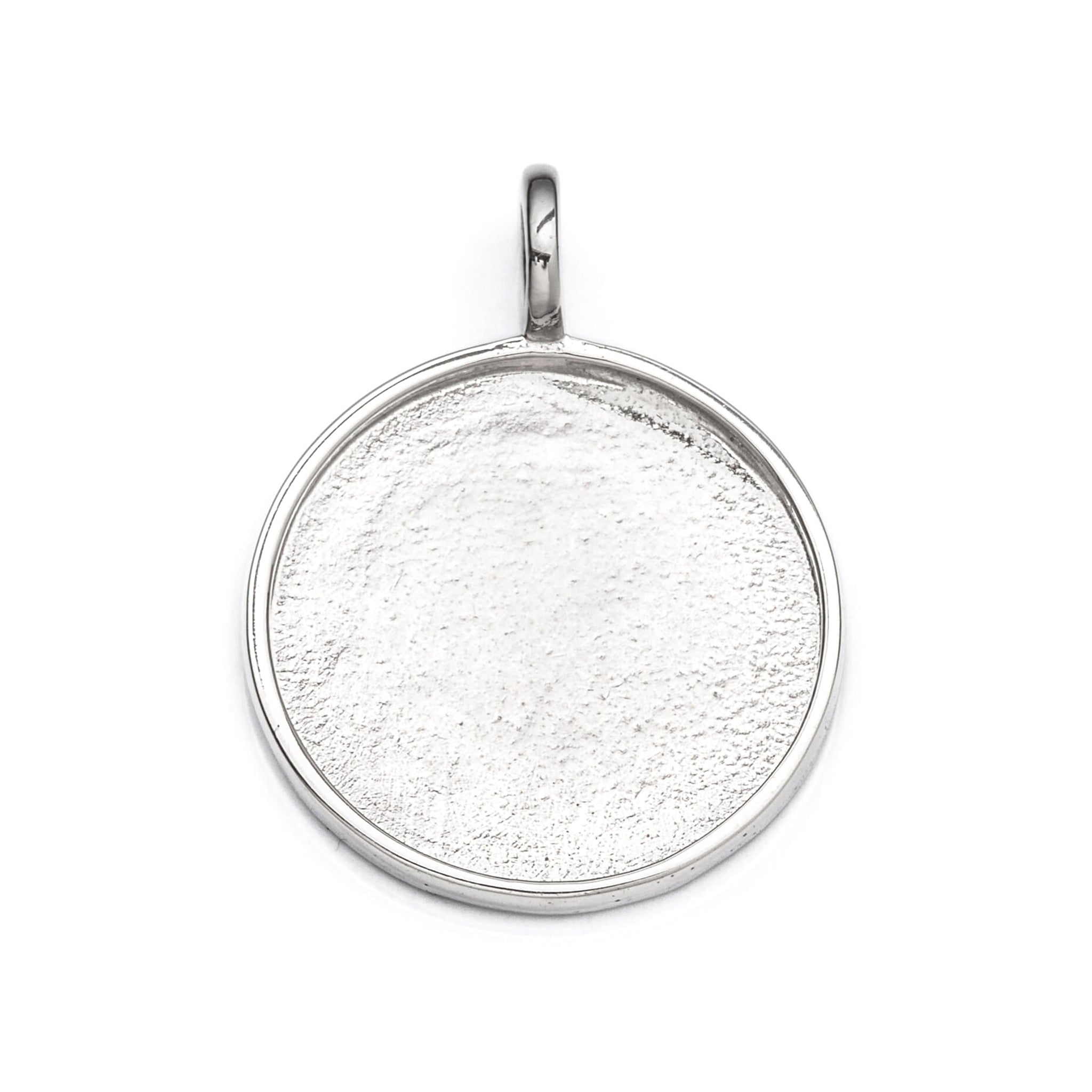 Round Pendant with Round Bezel Mounting in Sterling Silver