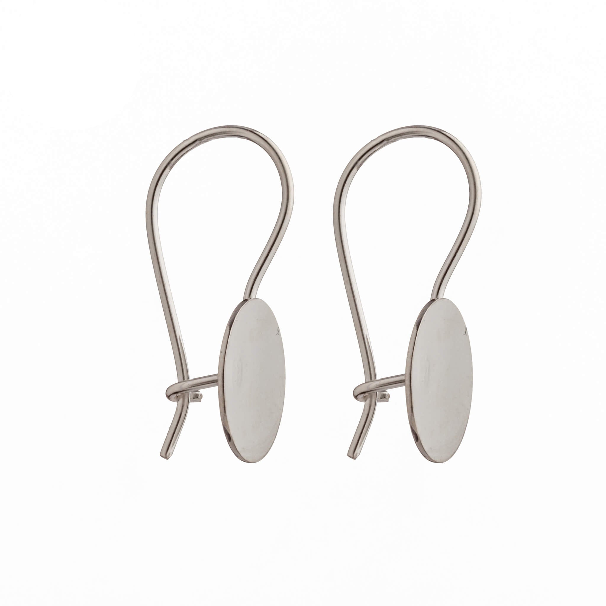 Ear Wires with Kidney Shape and Flat Oval Mounting in Sterling Silver