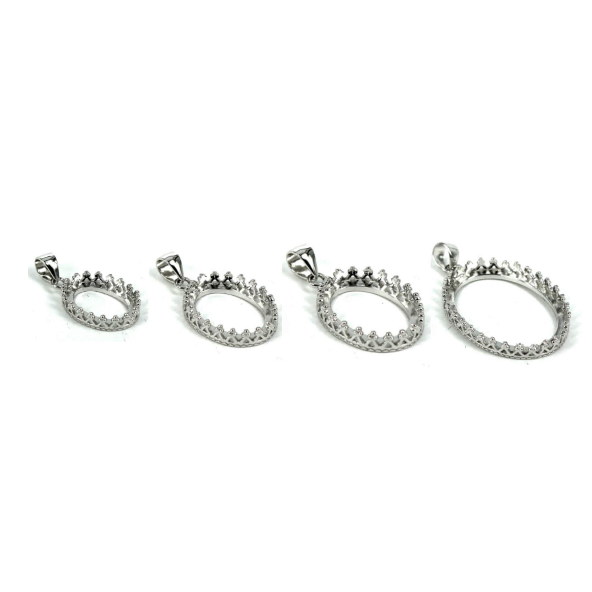 Dolly Pendant with Oval Bezel Mounting and Bail in Sterling Silver