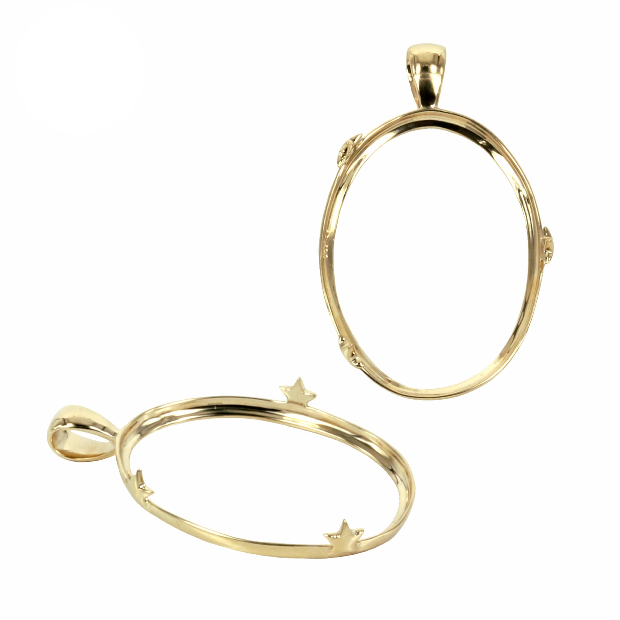 14K Star Pendant with Oval Bezel Mounting