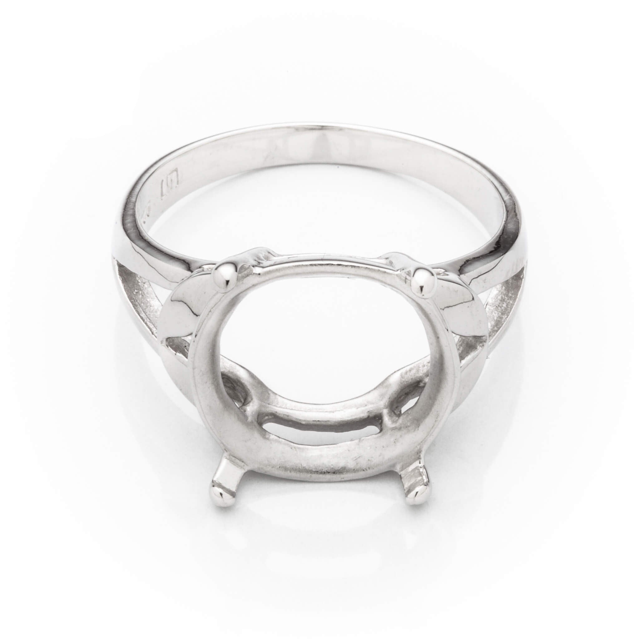 Ring with Oval Prongs Mounting in Sterling Silver 13x13mm