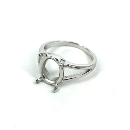 Split Shank Ring with Oval Prongs Mounting in Sterling Silver 9x11mm
