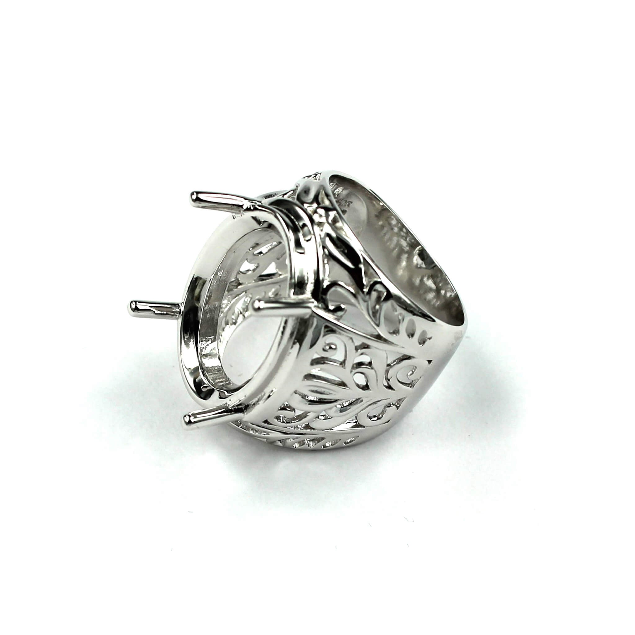 Patterned Ring with Oval Prongs Mounting in Sterling Silver 17x24mm