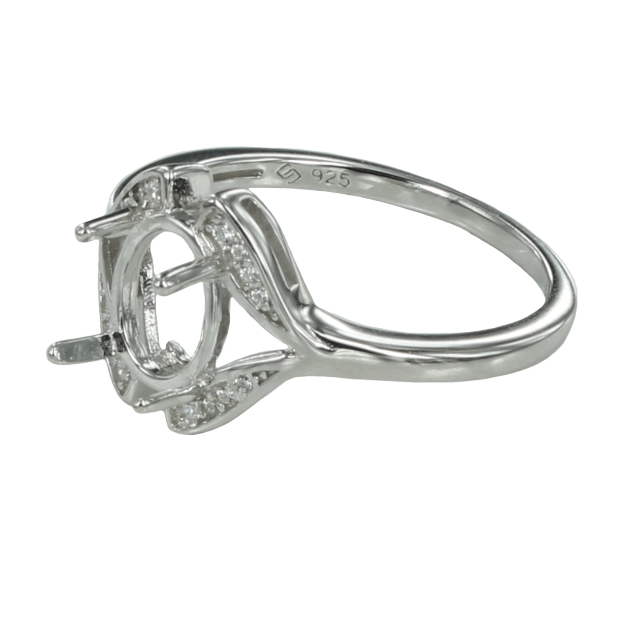 Ring with Oval Prongs Mounting in Sterling Silver 6x7mm