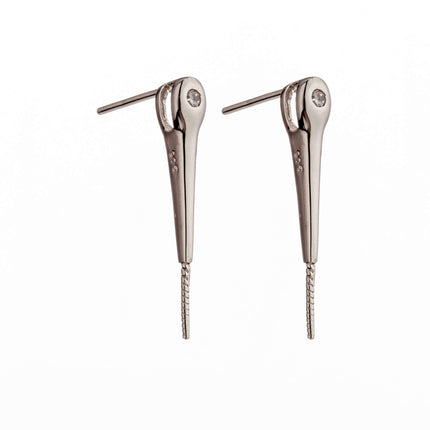 Ear Studs with Cubic Zirconia Inlays and Peg Mounting in Sterling Silver 2mm