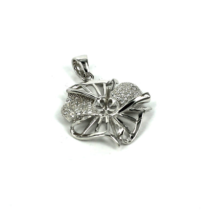 Flower Pendant with Cubic Zirconia Inlays and Cup and Peg Mounting and Bail in Sterling Silver 5mm