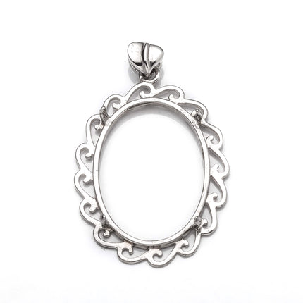 Swirls Pendant with Oval Mounting and Bail in Sterling Silver 17x23mm