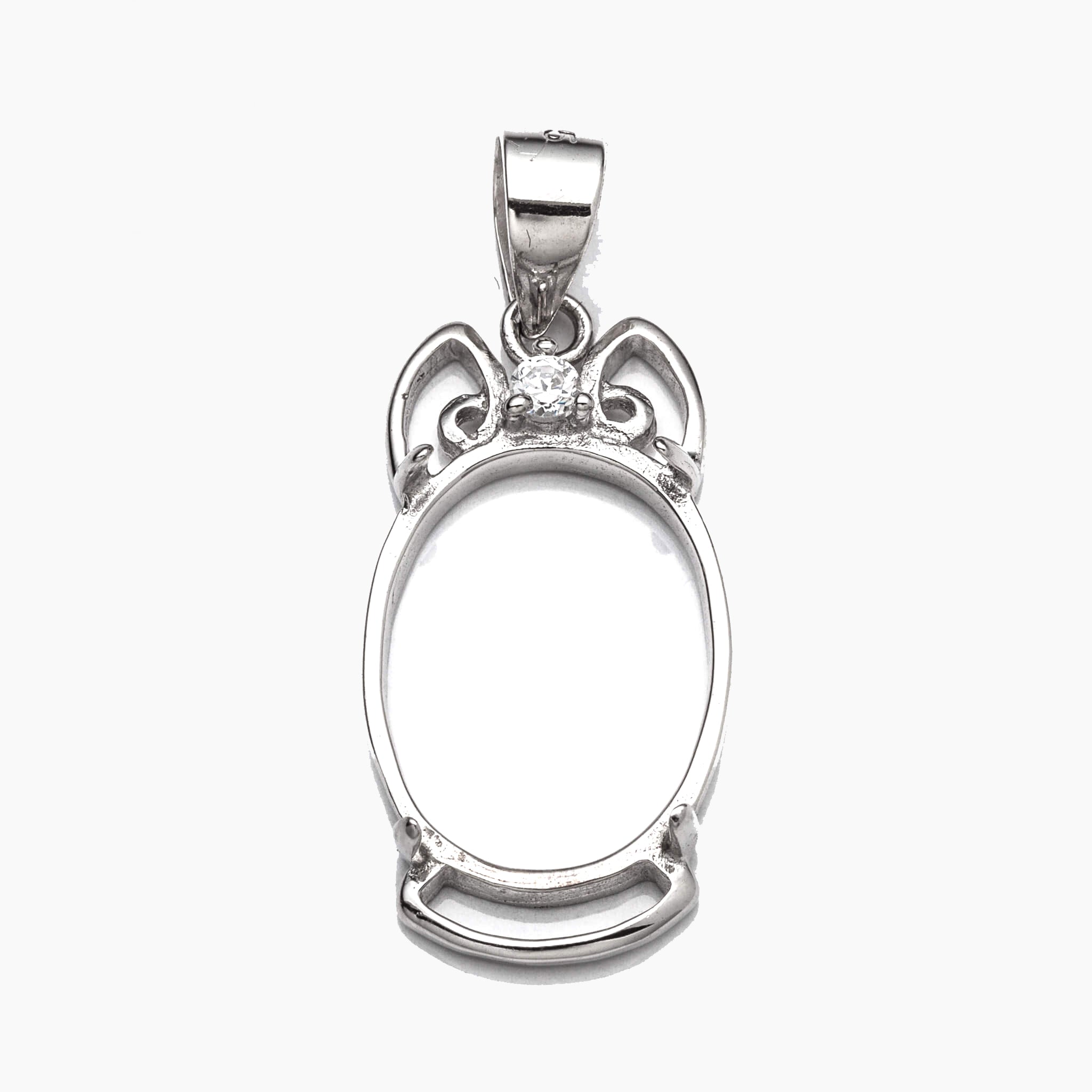 Figure 8 Pendant with Oval Mounting and Bail in Sterling Silver 6x8mm