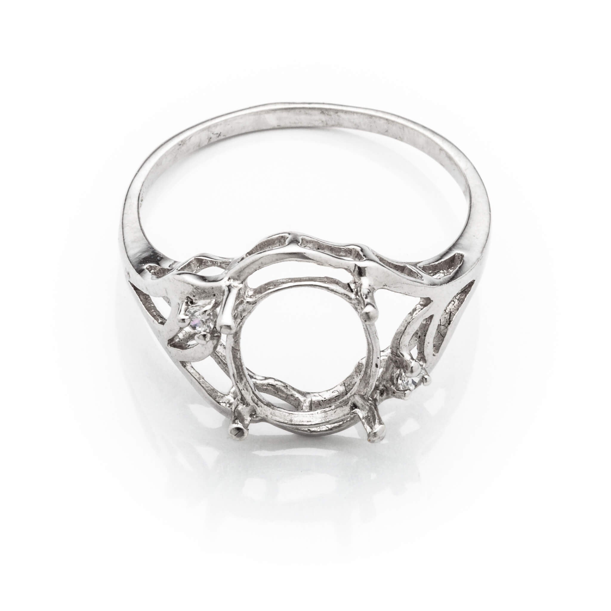 Curves Ring with Cubic Zirconia Inlays and Oval Mounting in Sterling Silver 6x8mm