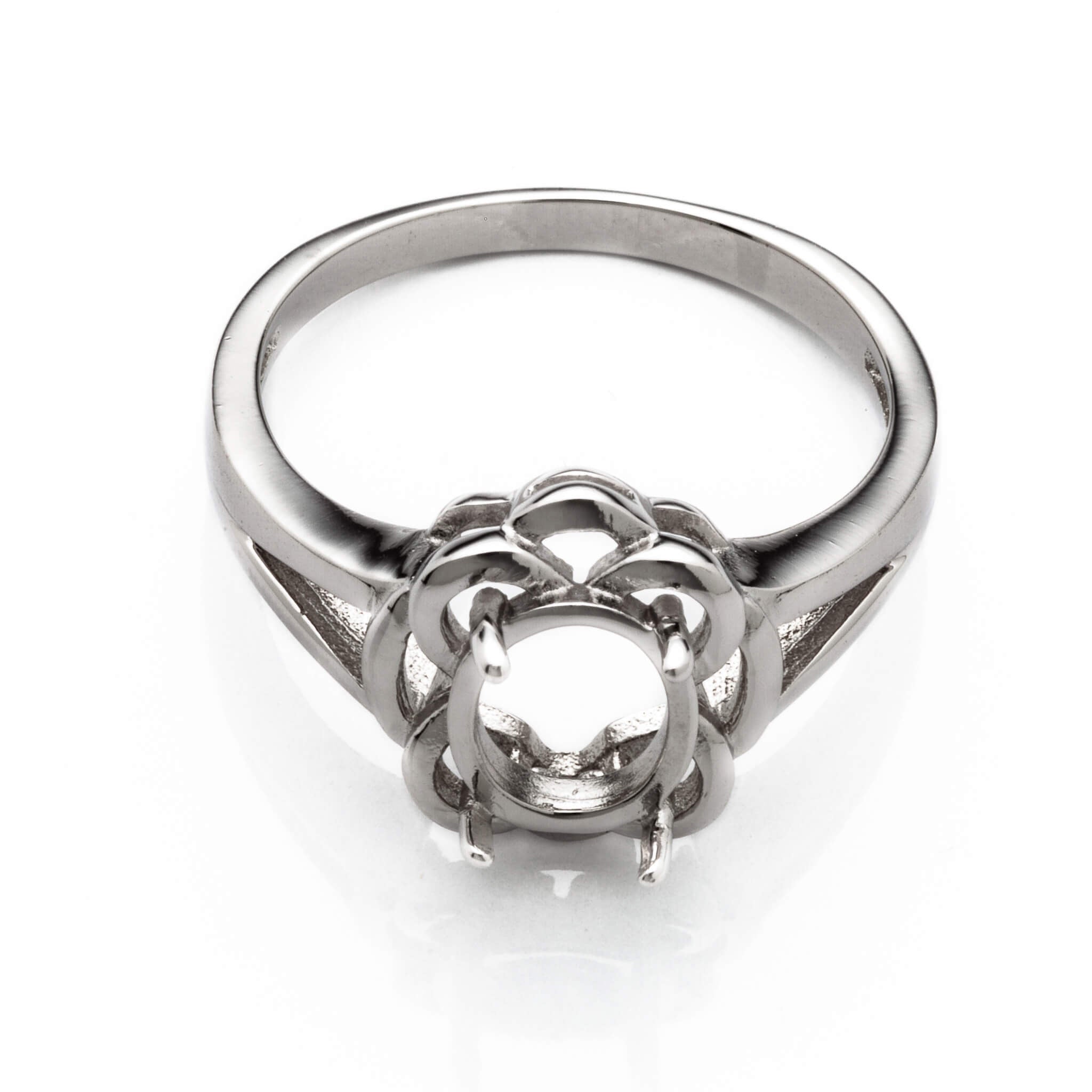 Celtic Ring with Oval Prongs Mounting in Sterling Silver 7x9mm