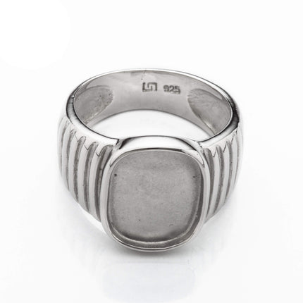 Corrugated Ring with Rectangular Bezel Mounting in Sterling Silver 14x10mm