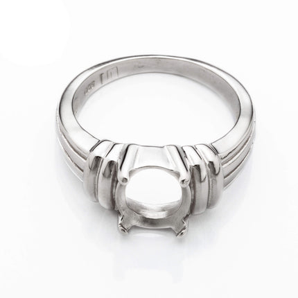 Unique Ring with Oval Prong Mounting in Sterling Silver 8x10mm
