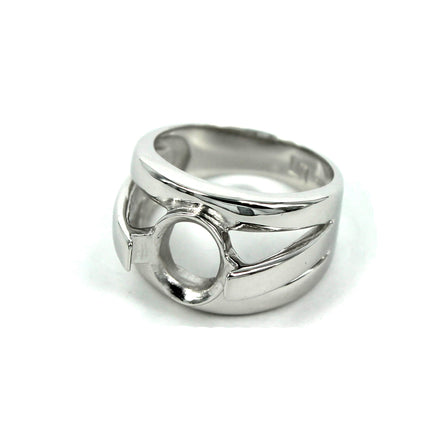 Wide Split Shank Ring with Oval Bezel Mounting in Sterling Silver 6x9mm