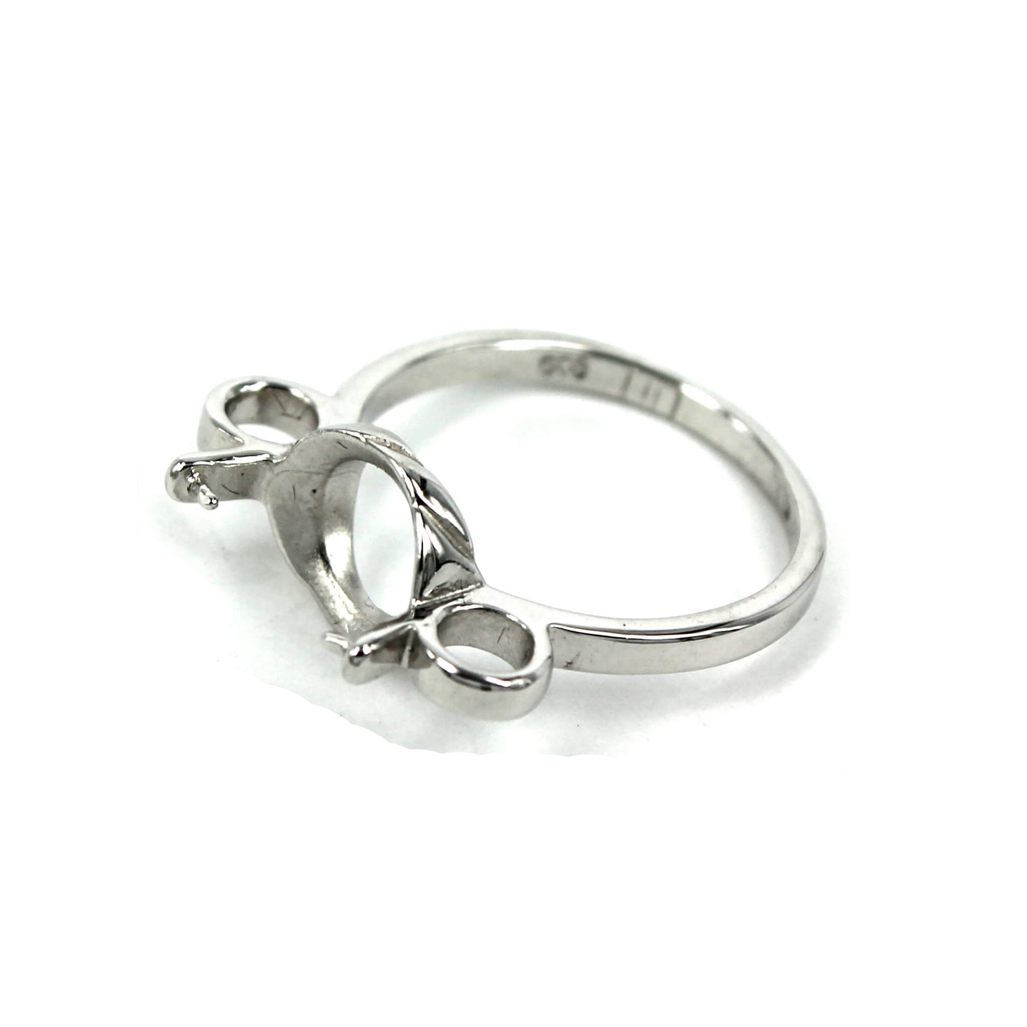 Loops Ring with Pranks Mounting in Sterling Silver 10mm