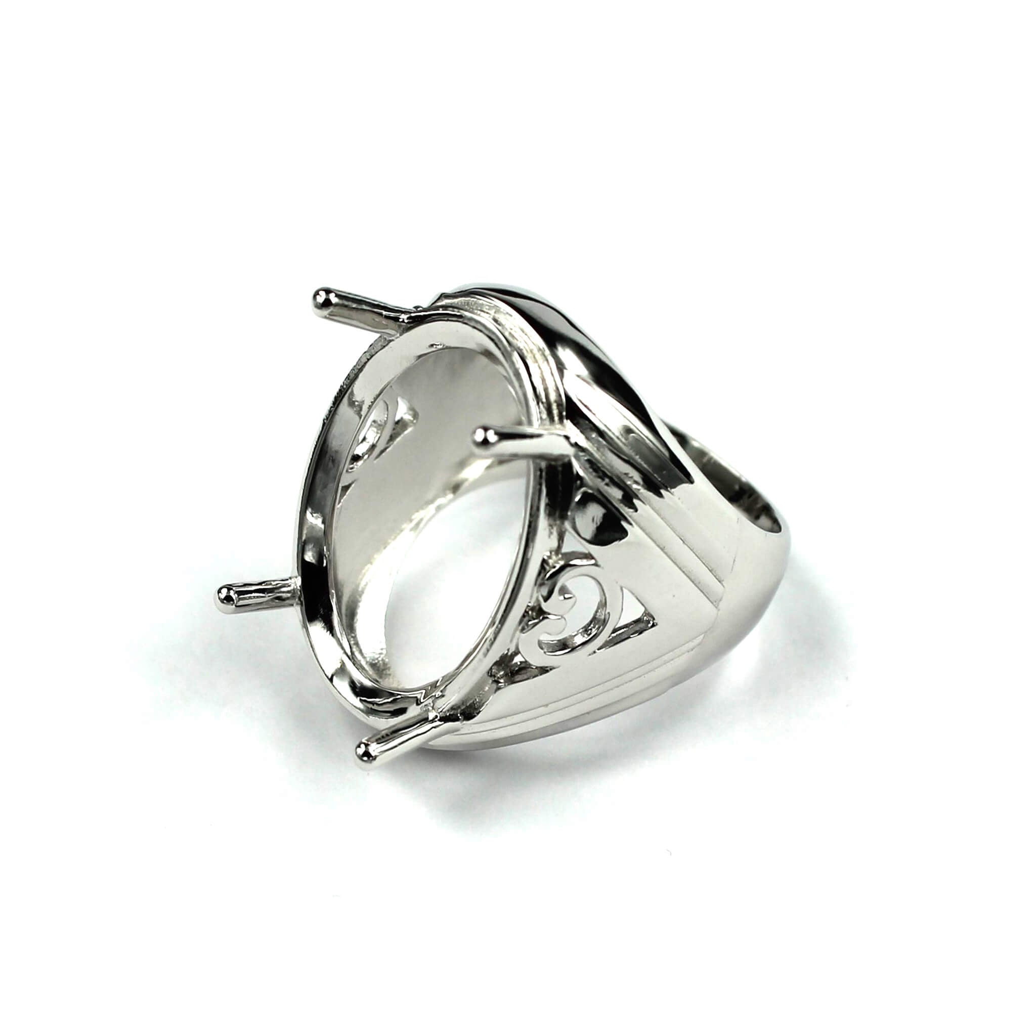 Hollow Patterned Ring with Oval Prongs Mounting in Sterling Silver 19x26mm