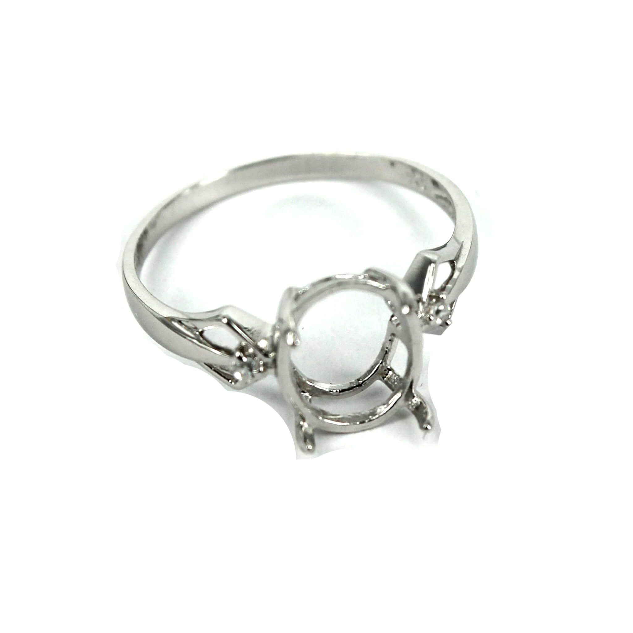 Tapered Ring with Oval Prongs Mounting in Sterling Silver 8x9mm